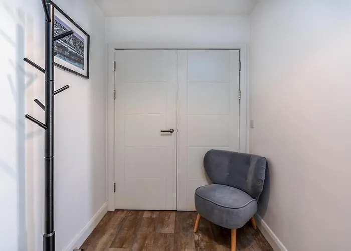 Chic & Modern - Bedminster Parade Апартаменти